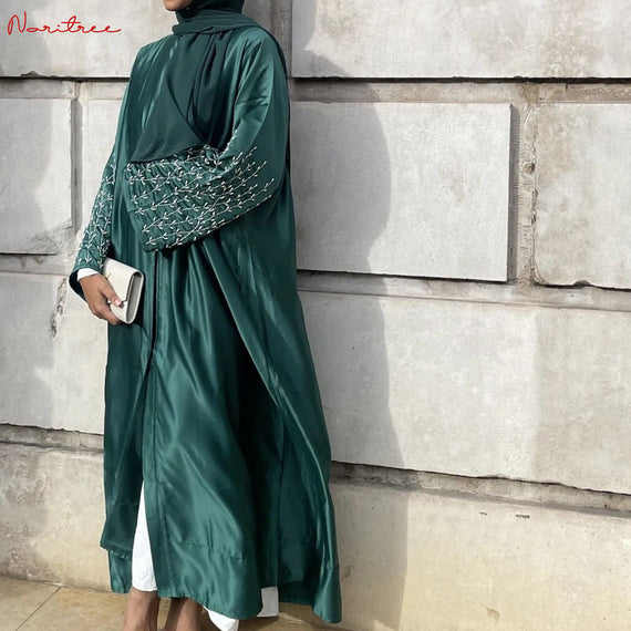 Silky Beading Djellaba Muslim Dress Dubai single breasted Flare Sleeve Abaya Dubai Muslim Islam Robe With Pockets