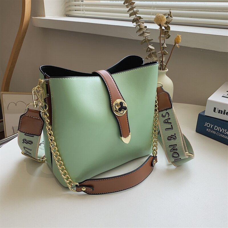 Leather Women's Shoulder Bags 2023 Elegant Chain Hasp Messenger Bag Ladies Medium Chic Crossbody Bag Green Female Wallet Handbag