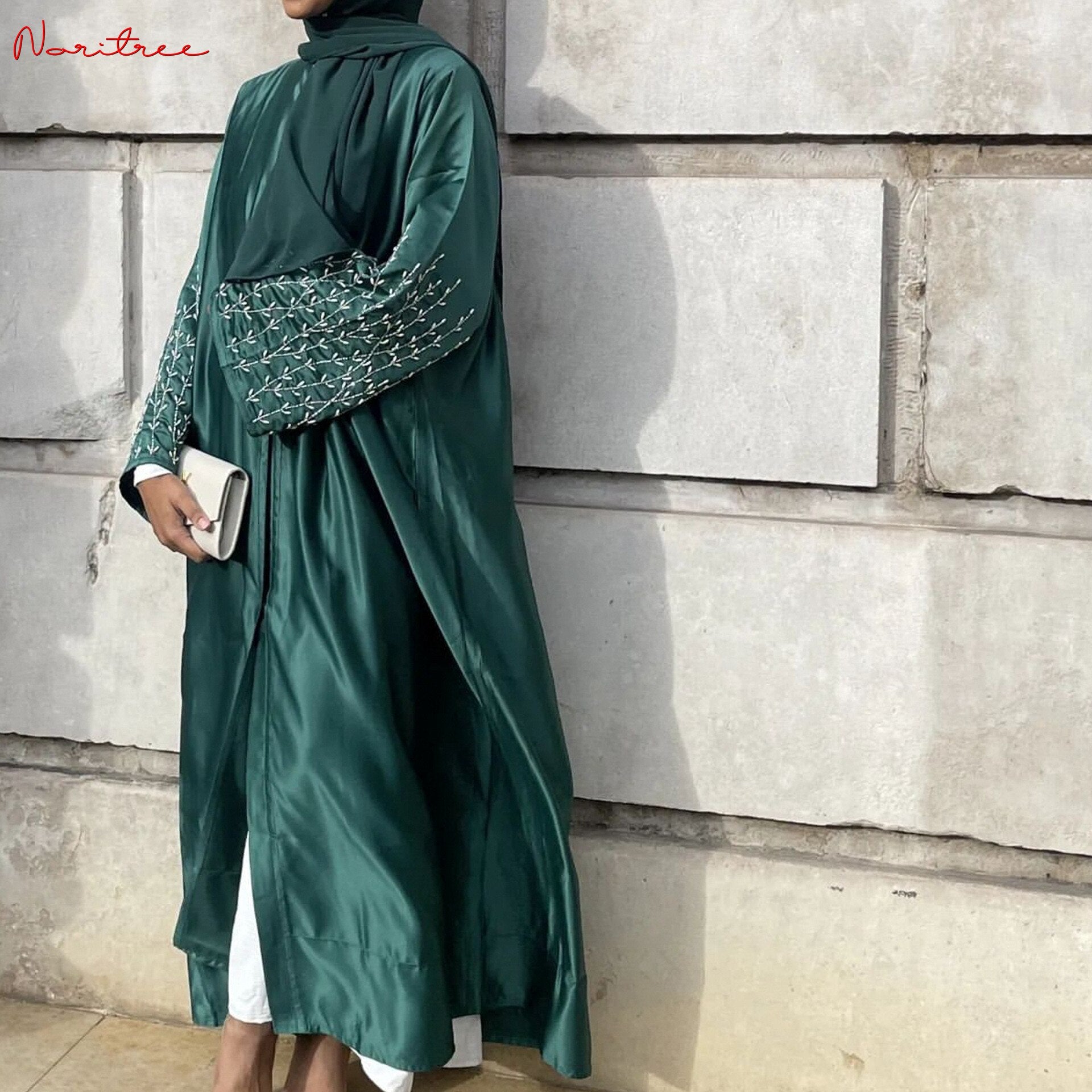 Silky Beading Djellaba Muslim Dress Dubai single breasted Flare Sleeve Abaya Dubai Muslim Islam Robe With Pockets