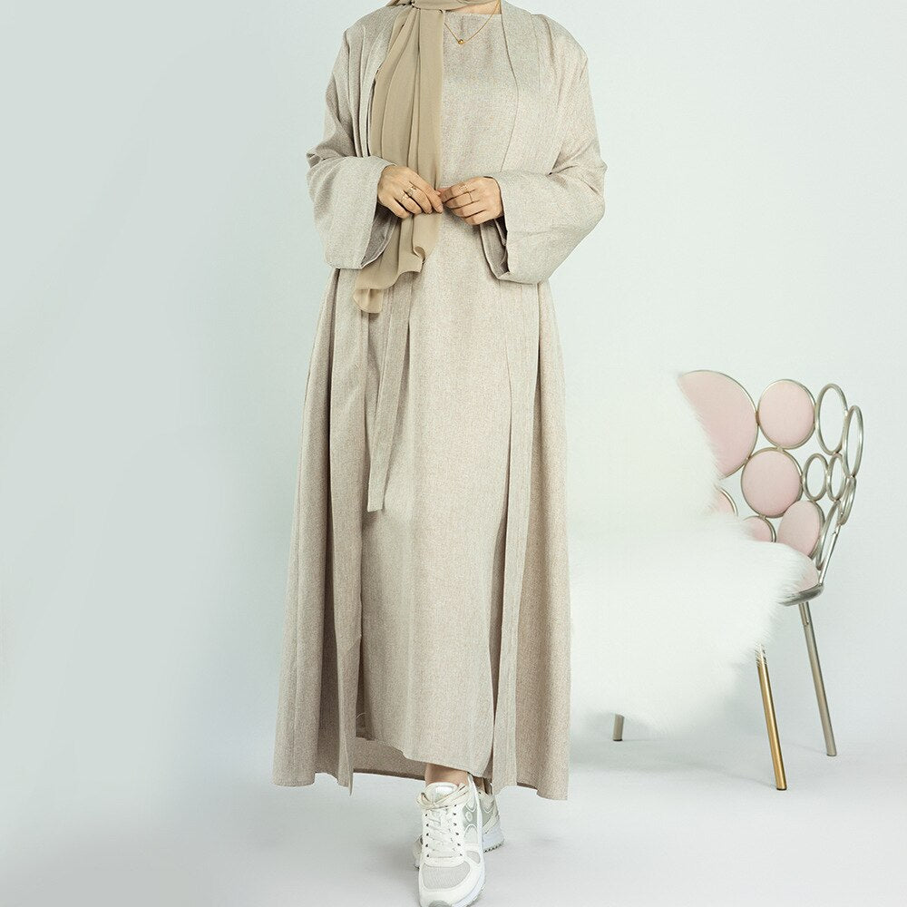 Elegant and Versatile: Two-Piece Djellaba Abaya Set with Belt for Muslim Women in Dubai